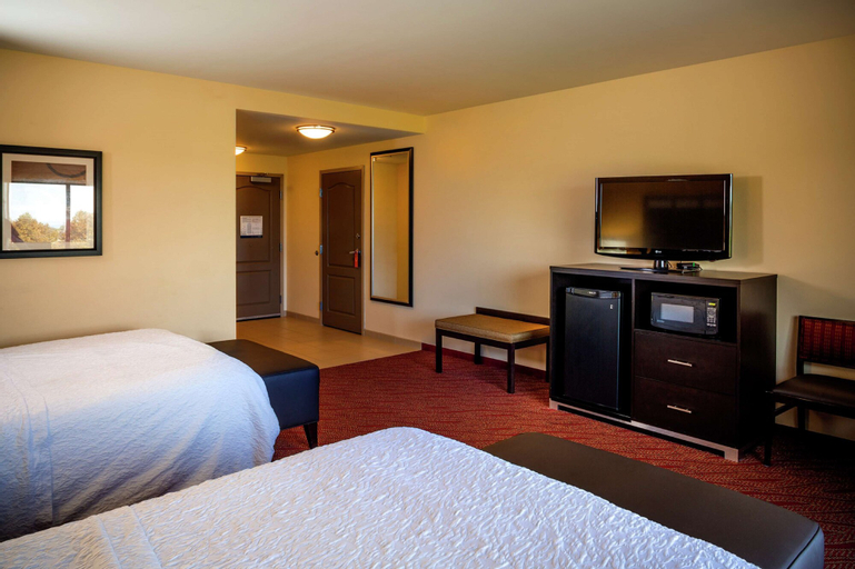 Bedroom 12