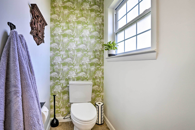 Bathroom 4, Sunny Florida Abode - Patio, Pool, & Fire Pit, Jackson
