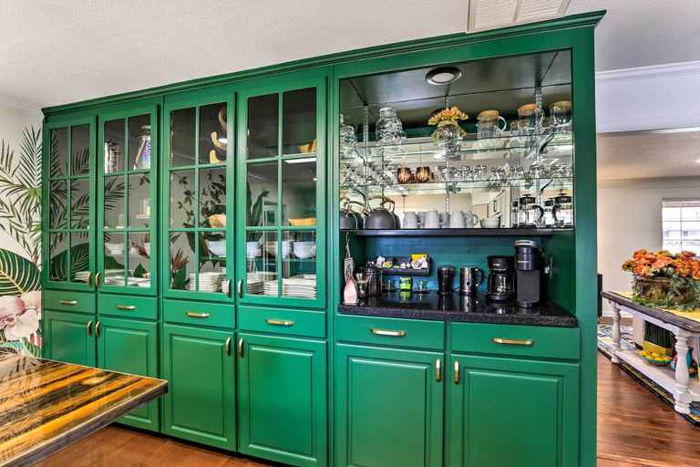 Food & Drinks 5, Sunny Florida Abode - Patio, Pool, & Fire Pit, Jackson
