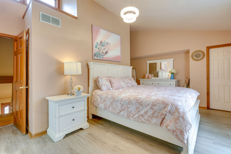 Bedroom 4, Lovely Ocean Gate Home < 1 Mi to Beach!, Ocean