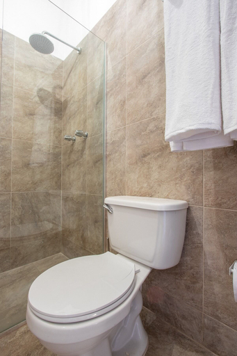 Bathroom, AmazINN Panama Casa Arias Boutique, Panamá