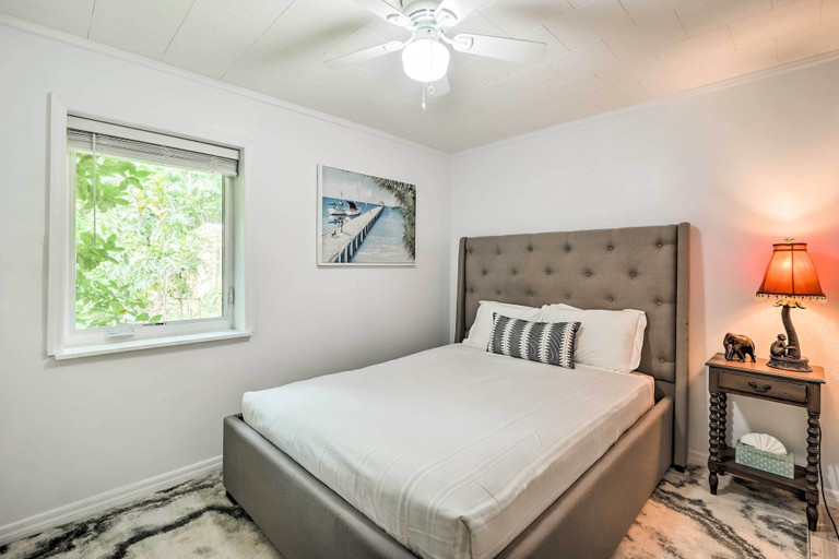 Bedroom 3, Lush Riverfront Escape w/ Private Boat Dock!, Hillsborough