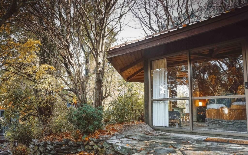 Exterior & Views 2, Ora Retreat, Queenstown-Lakes