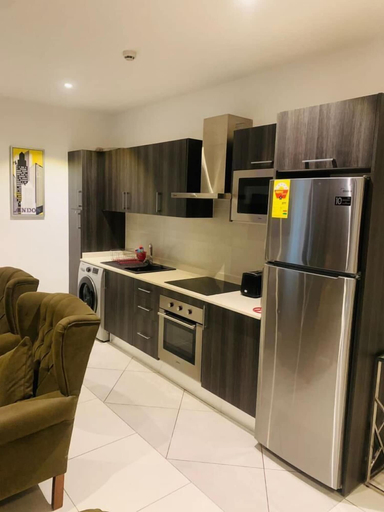 Others 5, GOLDEN BREEZE SUITES, Accra