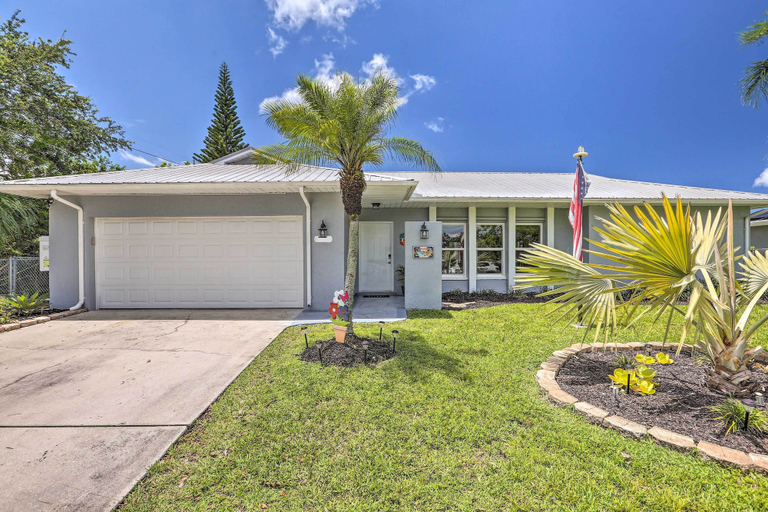 Exterior & Views 2, Airy Canal-front Oasis in Cape Coral w/ Pool!, Lee