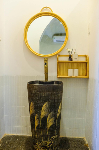 Bathroom 2, Eo Gió Có Homestay, Qui Nhơn