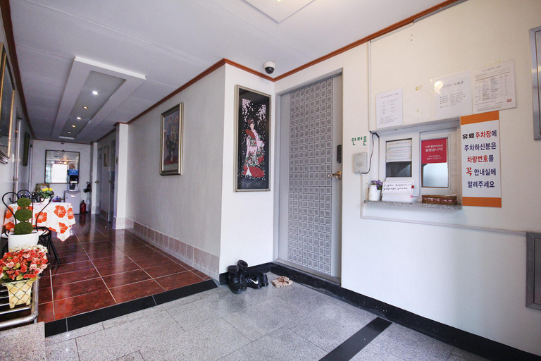 Others 4, Gumi Wonpyeongdong Chere-vill, Gumi