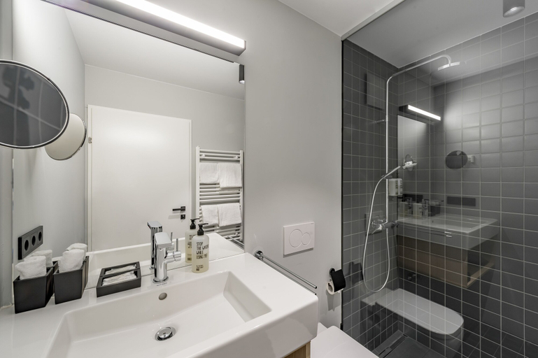 Bathroom 5, Lifestylehotel dasMAX, Innsbruck Land