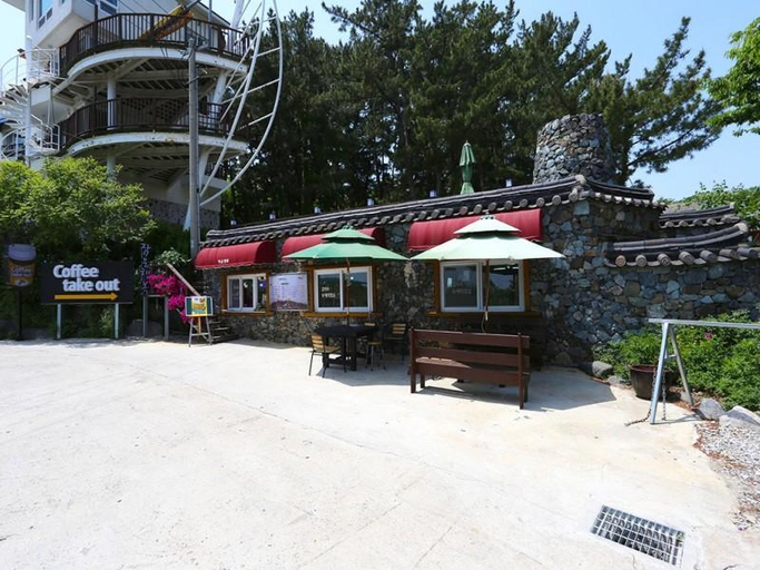 Exterior & Views 1, Pohang Small Happy Pension, Pohang