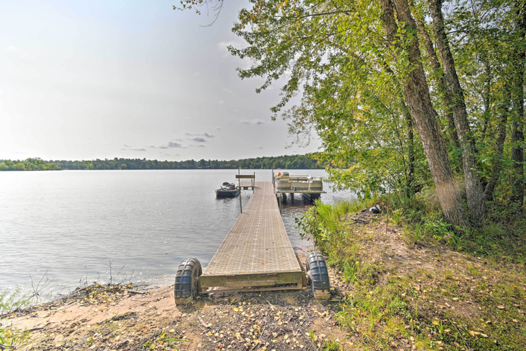 Others 4, Lakefront Cabin w/ Fire Pit, Dock, & Boat Rental, Eau Claire