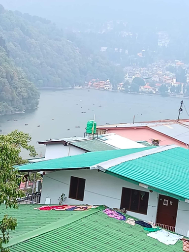 Others 3, Goroomgo, Nainital
