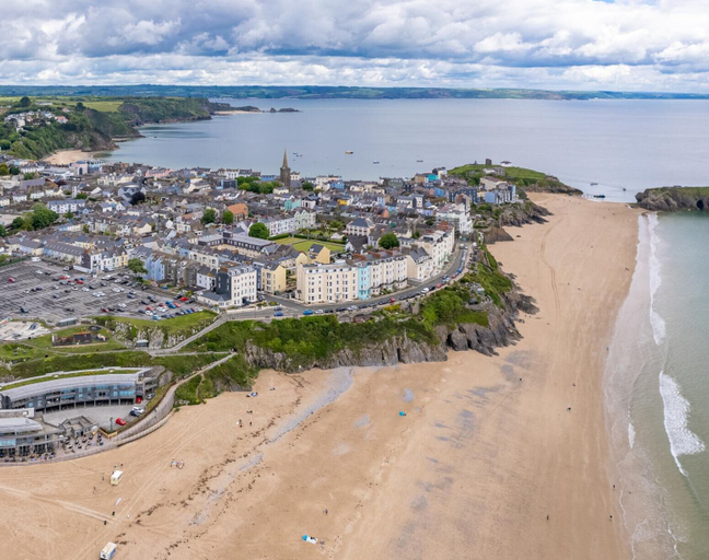 Others 5, Apartment 10 Waterstone House - Luxury Apartment With Sea Views, Pembrokeshire