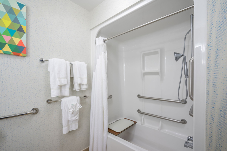 Bathroom 4, Holiday Inn Express & Suites QUAKERTOWN, Bucks