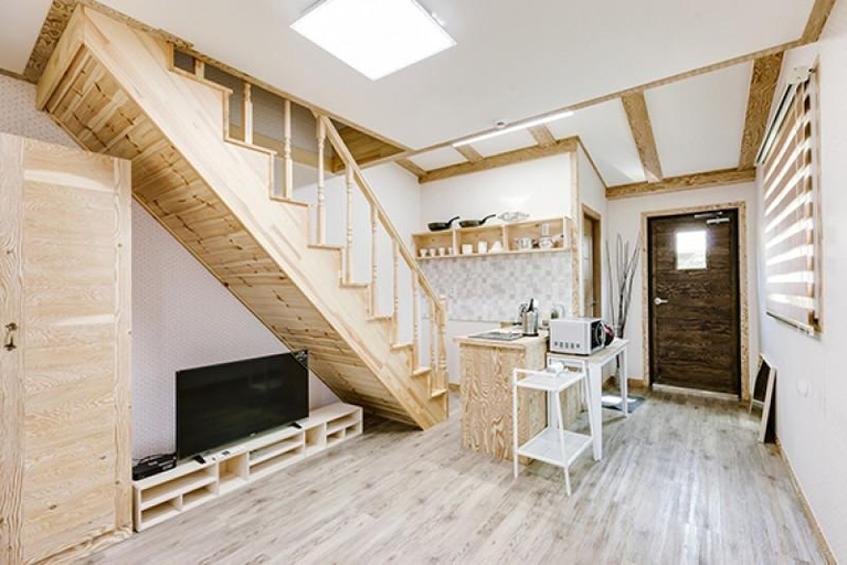 Others 3, Jecheon Kakao Pension, Wonju