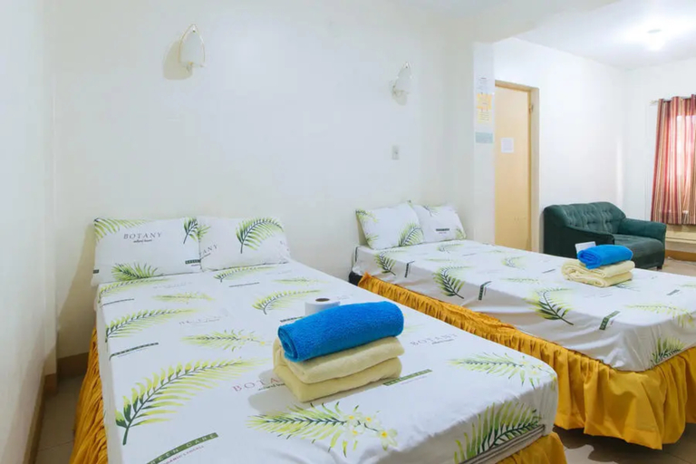 Bedroom 4, Golden Success Hotel I by RedDoorz, Paniqui