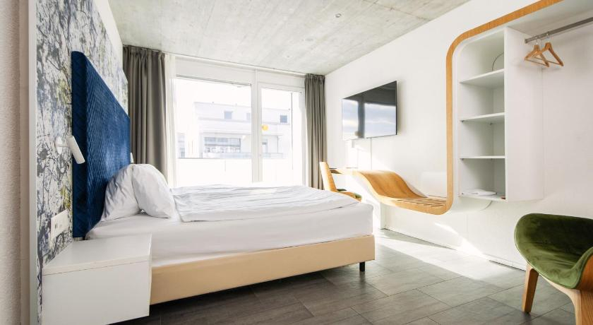 Bedroom 4, Hotel Idea, Baden
