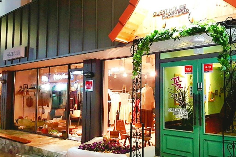 Exterior view 4, Gunsan Flower Road Guest House, Gunsan