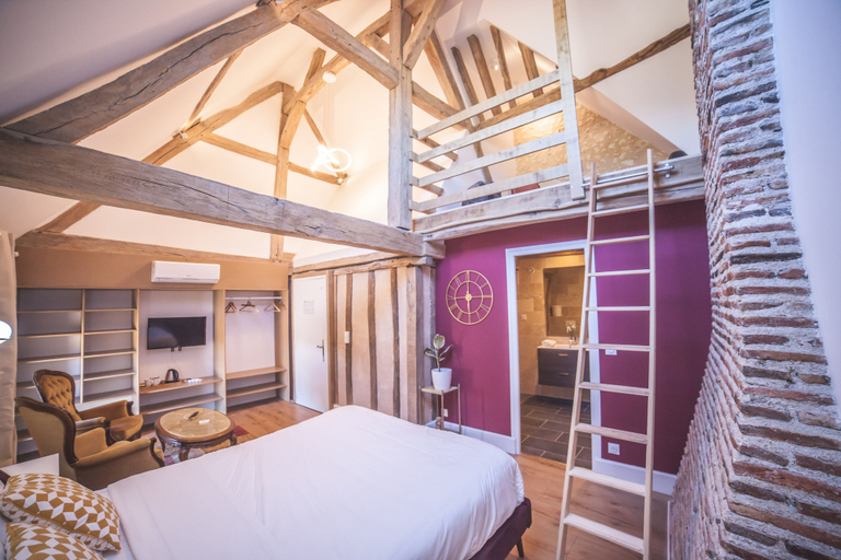 Bedroom 5, Le Petit Nancay, Cher