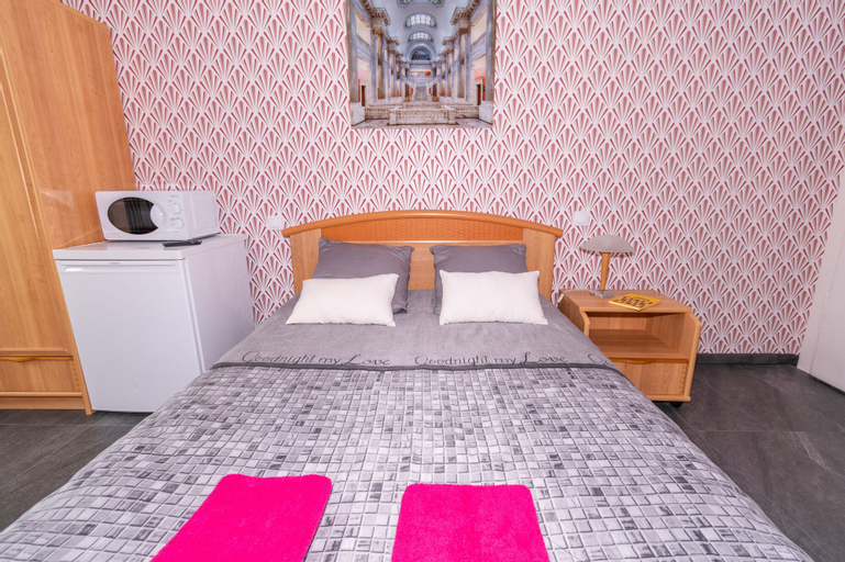Bedroom 13