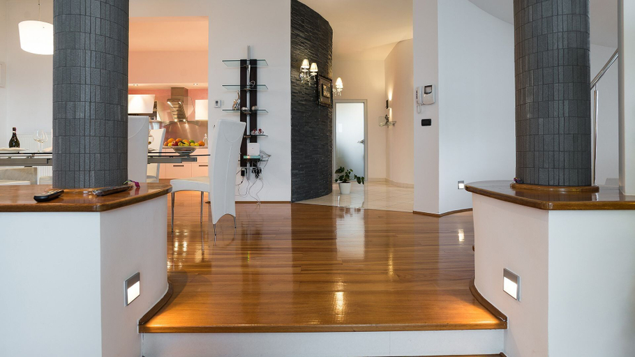 Others 4, Villa Aylin, 5-bed, Next to the sea, Medulin