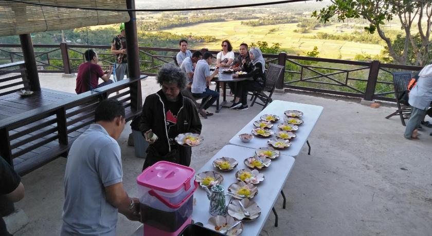 Food & Drinks 4, Bukit Soca Family Camping Ground, Sukabumi