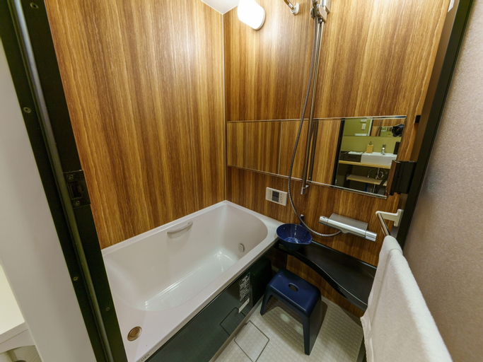 Bathroom 2