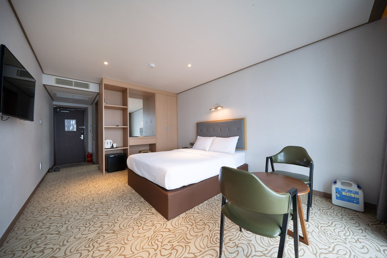 Bedroom 3, Sunrise Hotel Sungsan, Seogwipo