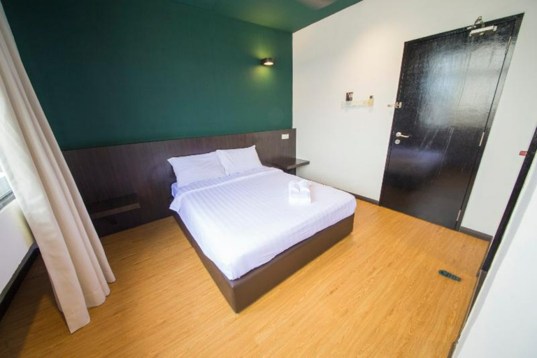 Bedroom 3, Room V @ Jalan Jenang, Batu Pahat