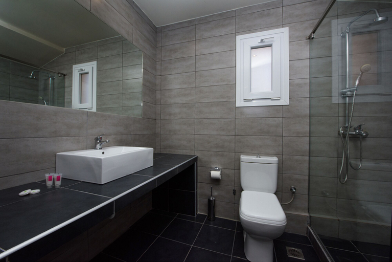 Bathroom 5, Olympion Village, Ionian Islands