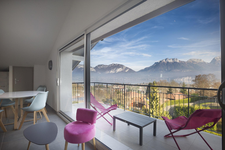Others 3, Appartement Mont Blanc - Vue Lac, Haute-Savoie
