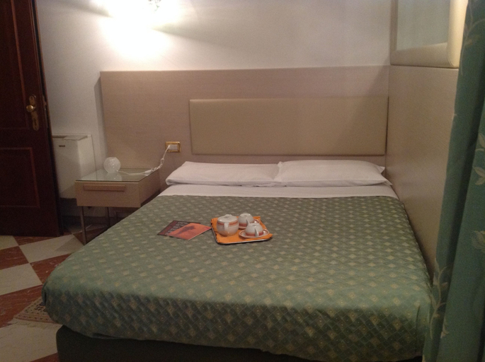 Bedroom 3, Villa Cipro, Venezia