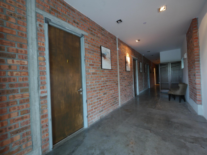 Others 5, Urbanstay Ipoh -Standard (Window Room)-NO.8, Kinta