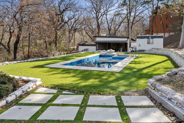 Exterior & Views 2, Uncommon Grounds Estate, Dallas