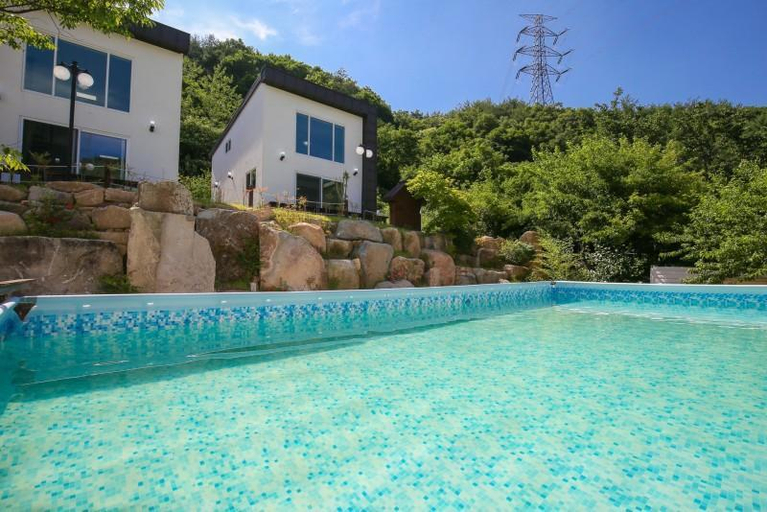 Sport & Beauty 2, Gyeongju Sannae High1 Pension, Gyeongju