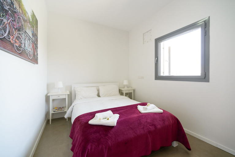 Bedroom 3, Comfort 3BR & Balcony by FeelHome