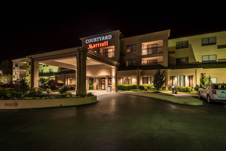 Exterior & Views 2, Courtyard By Marriott Tupelo, Lee