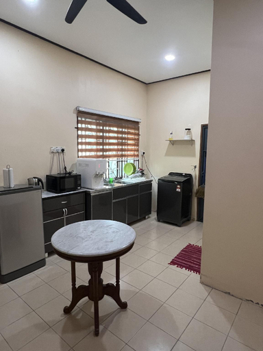 Kitchen, LILY HOMESTAY @ KANGAR, PERLIS, Perlis