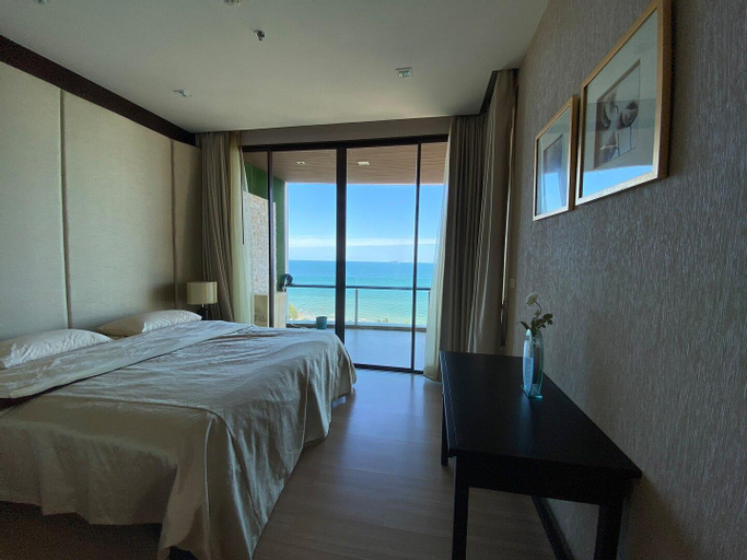 Bedroom 3, Deluxe Sea View Condo with balcony, Private beach, Klaeng