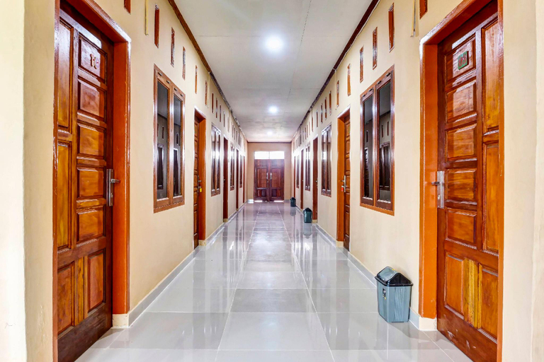 Others 5, OYO 91223 Mutiara Guest House, Humbang Hasundutan