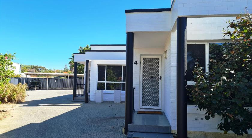 OCEAN'S 4 Holiday or Business Stays, Stirling