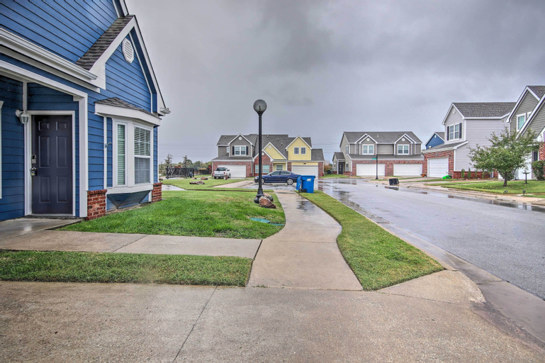 Exterior & Views 2, Monkey Island Home - 1 Block to Free Boat Ramp!, Delaware