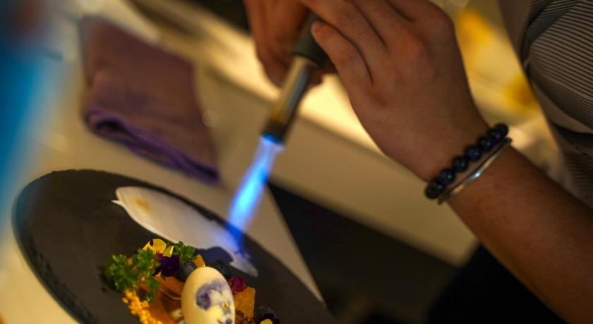 Food & Drinks 3, De Cafe & Rest House, Kinta