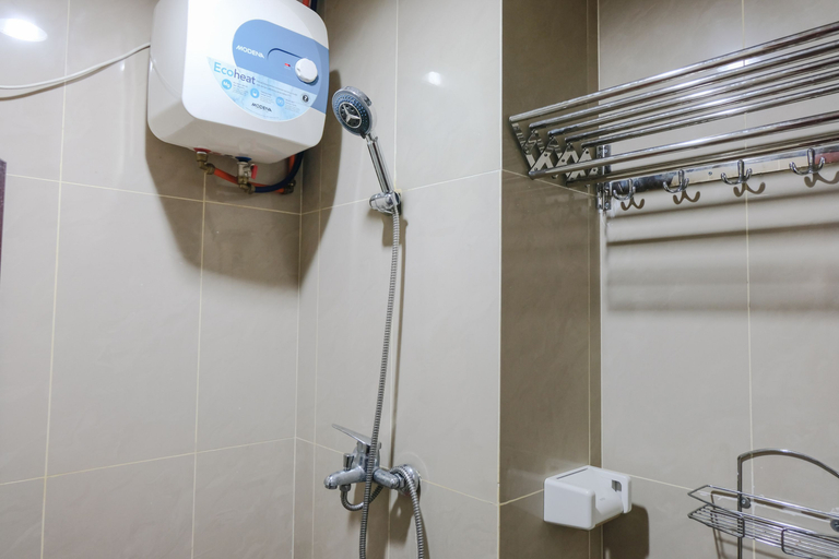 Bathroom 3, Best View Studio Apartment at Taman Melati Jatinangor By Travelio, Sumedang