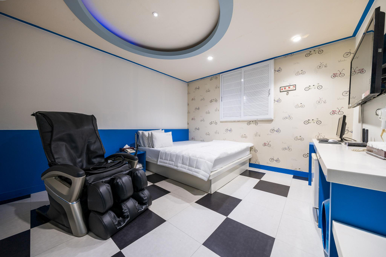 Bedroom 2, Busan Gangseo S, Gangseo
