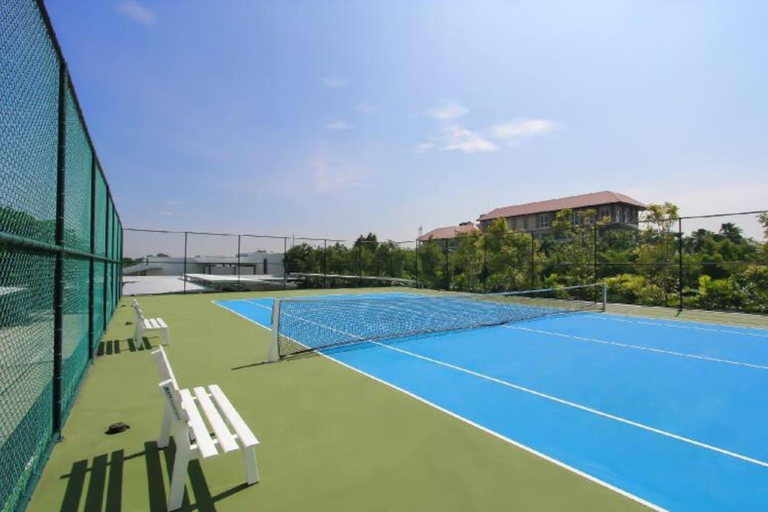 Sport & Beauty, Beachfront 1BR Condo – Ocean View & Beach Access, Sattahip