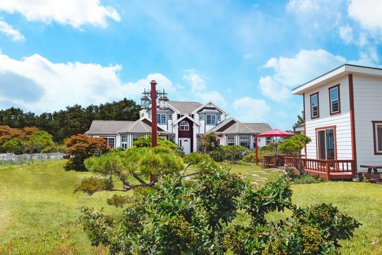 Exterior & Views, Taean (Anmyeondo) Navy Blue Pension, Taean