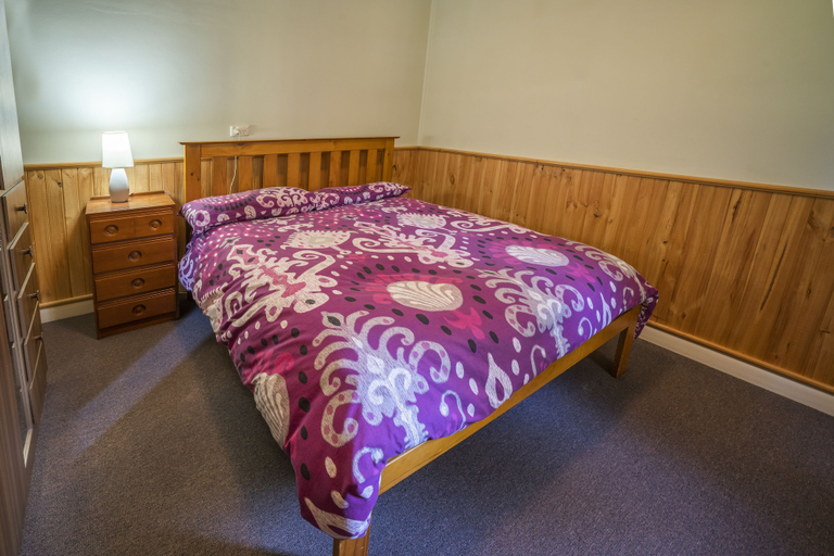 Bedroom 5, Wombeyan Caves, Upper Lachlan Shire