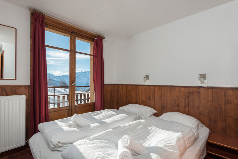Bedroom 3, Klubhotel Le Refuge by Skinetworks, Isère