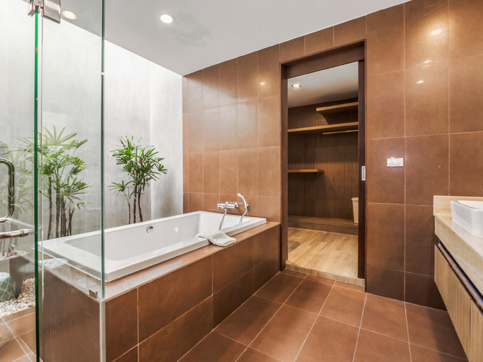 Bathroom 4, Movenpick Residences 3BR Private Pool Villa – Beach Access, Sattahip