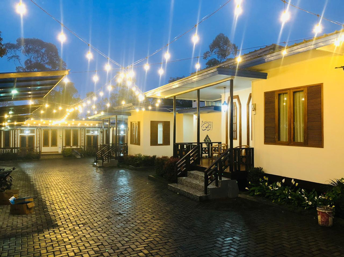 Villa Mutiara Hitam Situ Cileunca Pangalengan , Bandung